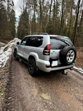 Toyota Land Cruiser IV 3.0 D-4D 173KM 2006 Toyota Land Cruiser 120 3,0 D-4D 173KM Automat, zdjęcie 2