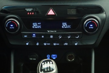 Hyundai Tucson III SUV 1.6 GDI 132KM 2016 Hyundai Tucson 1.6 GDI, Navi, Klima, Klimatronic, zdjęcie 9