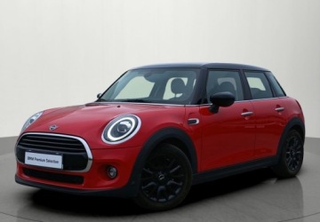 Mini Mini F56 Hatchback 3d Facelifting Cooper 1.5 136KM 2019 MINI Cooper LED Czujniki parkowania Carbon Black Tryby jazdy 1.5 Benzyna