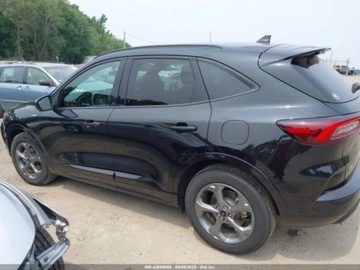 Ford Escape III 2023 Ford Escape 2023 FORD ESCAPE ST-LINE SELECT 2.5 Hybryda 163KM, zdjęcie 6