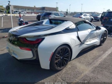 BMW i8 2019 BMW i8 WBY2Z6C55KVG98111 1.5 Benzyna 228KM, zdjęcie 4