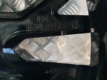BMW M8 F91 F92 G14 G15 обод 20 дюймов 8089565