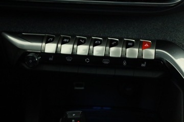 Peugeot 3008 II Crossover 1.2 PureTech 130KM 2017 Peugeot 3008 1.2 PureTech, Salon Polska, zdjęcie 12