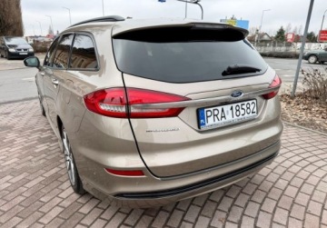 Ford Mondeo V Kombi 2.0 TDCi 150KM 2019 Ford Mondeo 2.0Tdci 150PS ST-line Full led Extra stan 2.0 Diesel 150KM, zdjęcie 22