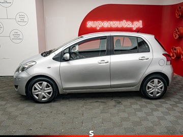 Toyota Yaris II Hatchback 5d 1.4 D-4D 90KM 2009 TOYOTA Yaris 1.4 D-4D Hatchback 90KM 2009, zdjęcie 3