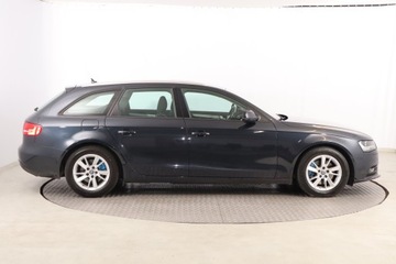 Audi A4 B8 Avant Facelifting 2.0 TDI 112g 136KM 2012 Audi A4 2.0 TDI, Navi, Klima, Klimatronic, zdjęcie 5