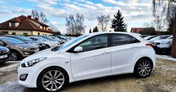 Hyundai i30 II Wagon 1.6 GDI 135KM 2014 Hyundai i30 BENZYNA 5 DRZWI KLIMA niski przebieg super okazja 1.6, zdjęcie 25