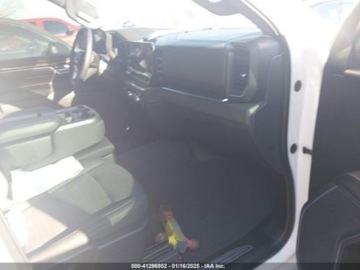  GMC Sierra 2023r., 1500 SLE, od ubezpieczalni 2.7 Benzyna 310KM, zdjęcie 7