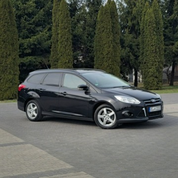 Ford Focus III Kombi 1.0 EcoBoost 125KM 2013 Ford Focus 1.0 EcoBoost Titanium, zdjęcie 8