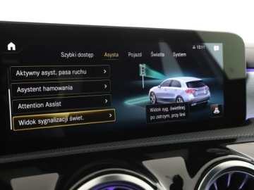 Mercedes Klasa A W177/V177 Hatchback Plug-In 1.3 250e 218KM 2020 Mercedes A 250 PHEV full LED navi skóra/alcantara, zdjęcie 28