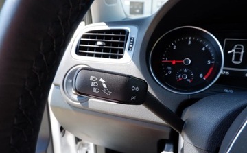 Volkswagen Polo V Hatchback 3d Facelifting 1.4 TDI BlueMotion Technology 90KM 2016 Volkswagen Polo Nawigacja Alufelgi Klimatyzacj..., zdjęcie 13