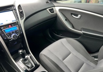 Hyundai i30 II Wagon Facelifting 1.6 CRDi 110KM 2016 Hyundai i30 1.6D 110KM Autom.Navi Kamera Led Xenon Grzane Siedz.Faktura Gw, zdjęcie 19