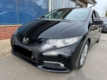 Honda Civic IX Hatchback 5d 1.8 i-VTEC 142KM 2012 HONDA CIVIC *EXECUTIVE*1.8 i-VTEC 141KM, NAJBOGATSZA WERSJA WYPOSAŻENIA !!!