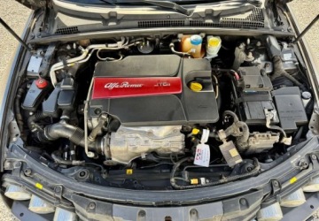 Alfa Romeo 159 Sportwagon 2.0 JTDM 16v 170KM 2010 Alfa Romeo 159 Alfa Romeo 159 2.0 JTDM 16V DPF Turismo 2.0 Diesel 170KM, zdjęcie 38