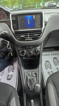 Peugeot 208 I Hatchback 3d 1.2 VTI 82KM 2014 Peugeot 208 navi, PDC, zdjęcie 17