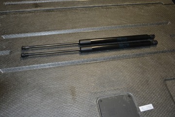 TELESKOP SIŁOWNIK KLAPY TYŁ VW GOLF 7 5G0827550C