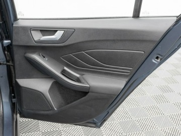 Ford Focus IV Kombi Facelifting 1.0 EcoBoost MHEV 125KM 2023 Ford Focus BIA90186#1.0 EcoBoost Titanium Podgrz.f, zdjęcie 24