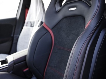 Mercedes Klasa A W177/V177 Hatchback AMG Facelifting 2.0 A35 306KM 2025 MERCEDES-BENZ A Klasa 35 AMG 4-Matic 2.0 (306KM) 2025, zdjęcie 4