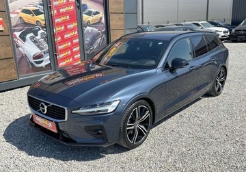 Volvo V60 II  Kombi 2.0 D4 190KM 2019 Volvo V60 4x4 V60 2.0D 190 KM R-Design 2020r Warszawa 2.0 Diesel 190KM, zdjęcie 1