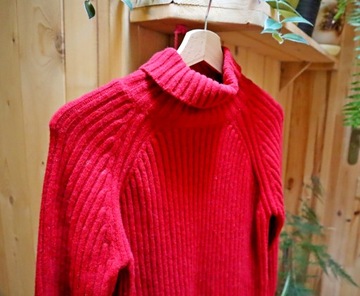 Sweter/golf czerwony, włóczkowy, ciepły - z WEŁNĄ