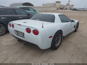 Chevrolet Corvette C6 2004 Chevrolet Corvette Z06 Hardtop 2004 5.7l 5.7 Benzyna 405KM, zdjęcie 4