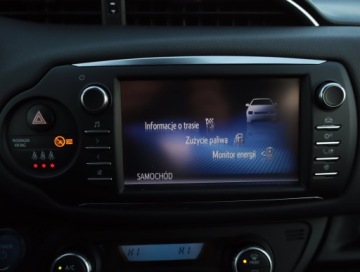 Toyota Yaris III Hatchback 5d Facelifting 2017 1.5 Hybrid 100KM 2018 Toyota Yaris 1.5 Hybrid, Salon Polska, Serwis ASO, zdjęcie 11