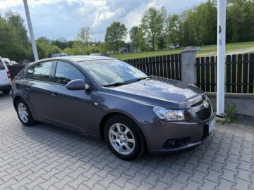 Chevrolet Cruze Hatchback 5d 2.0 VCDI 16V DOHC 163KM 2013 Chevrolet Cruze 1,6 benzyna 126 ps 93 tyś km, zdjęcie 1