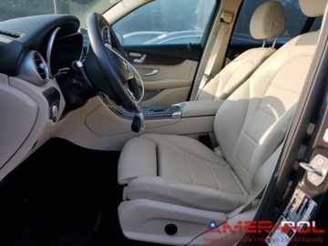 Mercedes GLC C253 2020 Mercedes-Benz GLC _300_4Matic_2.0 L_255 km_2020r_Mala szkoda 2.0 Benzyna, zdjęcie 7