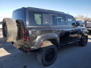 Land Rover Defender IV (L663) 2020 Land Rover Defender 110 SE 2020 3.0l 3.0 Benzyna 395KM, zdjęcie 3