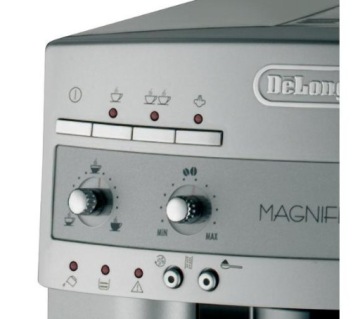 Автомат DeLONGHI ESAM3200 Magnifica 1450 Вт