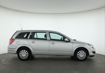 Opel Astra J Sports Tourer 1.6 Twinport ECOTEC 115KM 2012 Opel Astra 1.6 16V, Salon Polska, Serwis ASO, zdjęcie 5