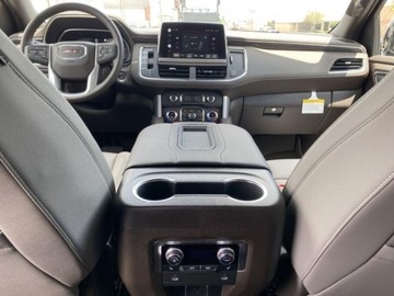  GMC Yukon SLT 2022 5.3l 5.3 Benzyna 355KM, zdjęcie 9