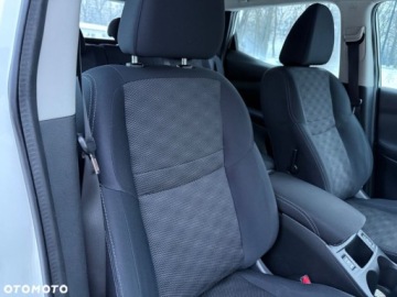 Nissan Qashqai II Crossover 1.2 DIG-T 115KM 2015 Nissan Qashqai Nissan Qashqai 1.2 DIG-T N-Vision 1.2 Benzyna 115KM, zdjęcie 22