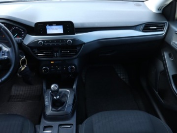 Ford Focus III Kombi Facelifting 1.0 EcoBoost 125KM 2018 Ford Focus 1.0 EcoBoost, Salon Polska, Serwis ASO, zdjęcie 7