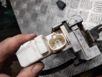 FORD GALAXY MK1 ZÁMEK DVEŘE PRAVÝ PŘEDNÍ 6 + 3 PIN