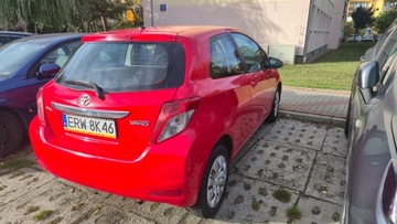 Toyota Yaris III Hatchback 5d 1.0 VVT-i 69KM 2013 Toyota Yaris III van (2-miejscowy z homologacją ciężarową) 2013r 1.0 benz., zdjęcie 2