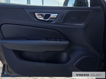 Volvo V60 II  Kombi Facelifting 2.0 B4 B 197KM 2024 Volvo V60 FV23 Plus Dark B4 197KM ACC BLIS 360 Har, zdjęcie 13