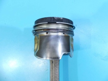 TŁOK KORBOWÓD AUDI A6 C6 CAP 3.0 TDI