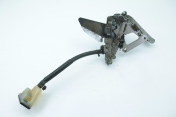 SUZUKI GS 500 89-07 КОМПЛЕКТ ПОДНОЖКА ПРАВАЯ ПЕРЕДНЯЯ