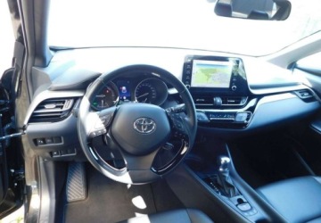 Toyota C-HR I Crossover Facelifting 1.8 Hybrid 122KM 2021 Toyota C-HR z Gwarancja Bezwypadkowa 1.8 Hybryda 122KM, zdjęcie 11