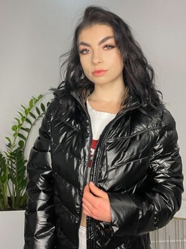 WIOSENNO ZIMOWA PIKOWANA KURTKA Z KAPTUREM CZARNA