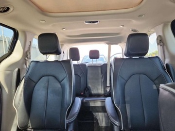 Chrysler Pacifica II 2023 Chrysler Pacifica 2023 Chrysler Pacifica Hybrid Limited FWD 3.6 Hybryda, zdjęcie 10