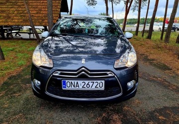 DS 3 Hatchback (Citroen) 1.2 VTi 82KM 2013 Citroen DS3 Citroen DS3 1.2 VTi Chic, zdjęcie 1