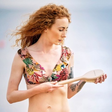 Щетка для сухого и влажного массажа NOBLE Handle