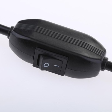 1 . Кабель питания с переключателем C14 на C13