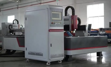 Wycinarka laserowa fiber laser 2 KW pole robocze 150 /200 cm