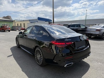 Mercedes Klasa C W206 2025 C Klasa 220 d 4-Matic AMG 2.0 (197KM) 2025, zdjęcie 4