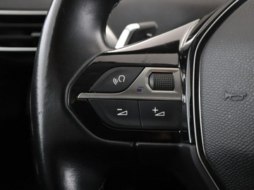 Peugeot 3008 II Crossover 1.5 BlueHDI 130KM 2018 Peugeot 3008 Automat Navi Kamera cofania, zdjęcie 33