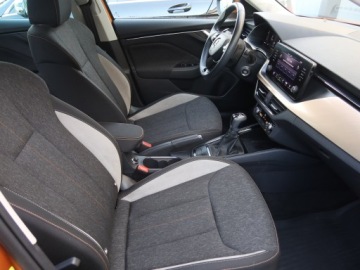 Skoda Kamiq Crossover 1.5 TSI 150KM 2023 Skoda Kamiq 1.5 TSI, Salon Polska, Serwis ASO, zdjęcie 8