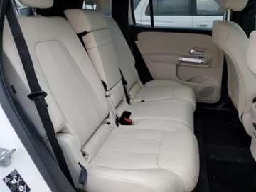 Mercedes GLB 2022 Mercedes-Benz GLB 250 2022 2.0l 2.0 Benzyna 221KM, zdjęcie 10